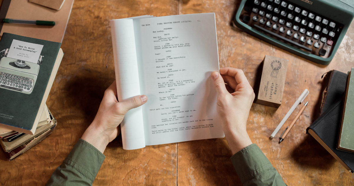 How do you write a screenplay outline? 3 easy methods